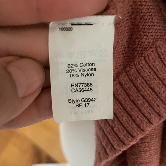 Madewell Double-V Pullover Sweater | Size Small - Picture 10 of 11